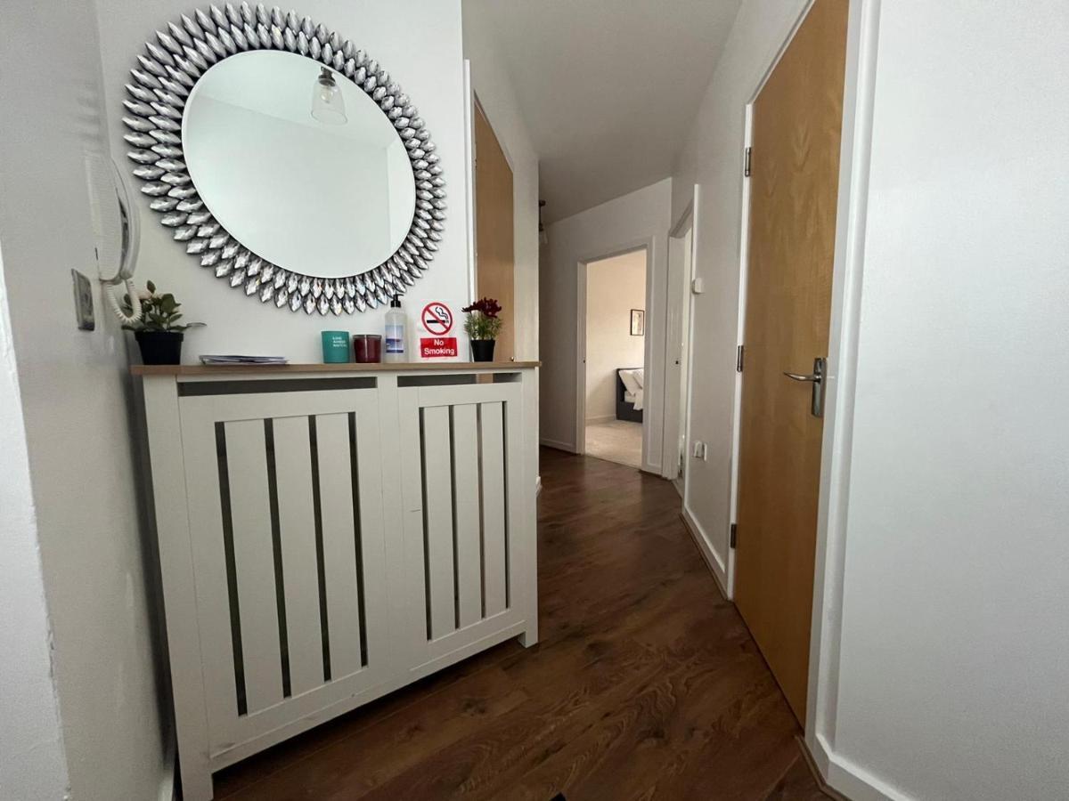Kent, Dartford Station Apartments Ngoại thất bức ảnh
