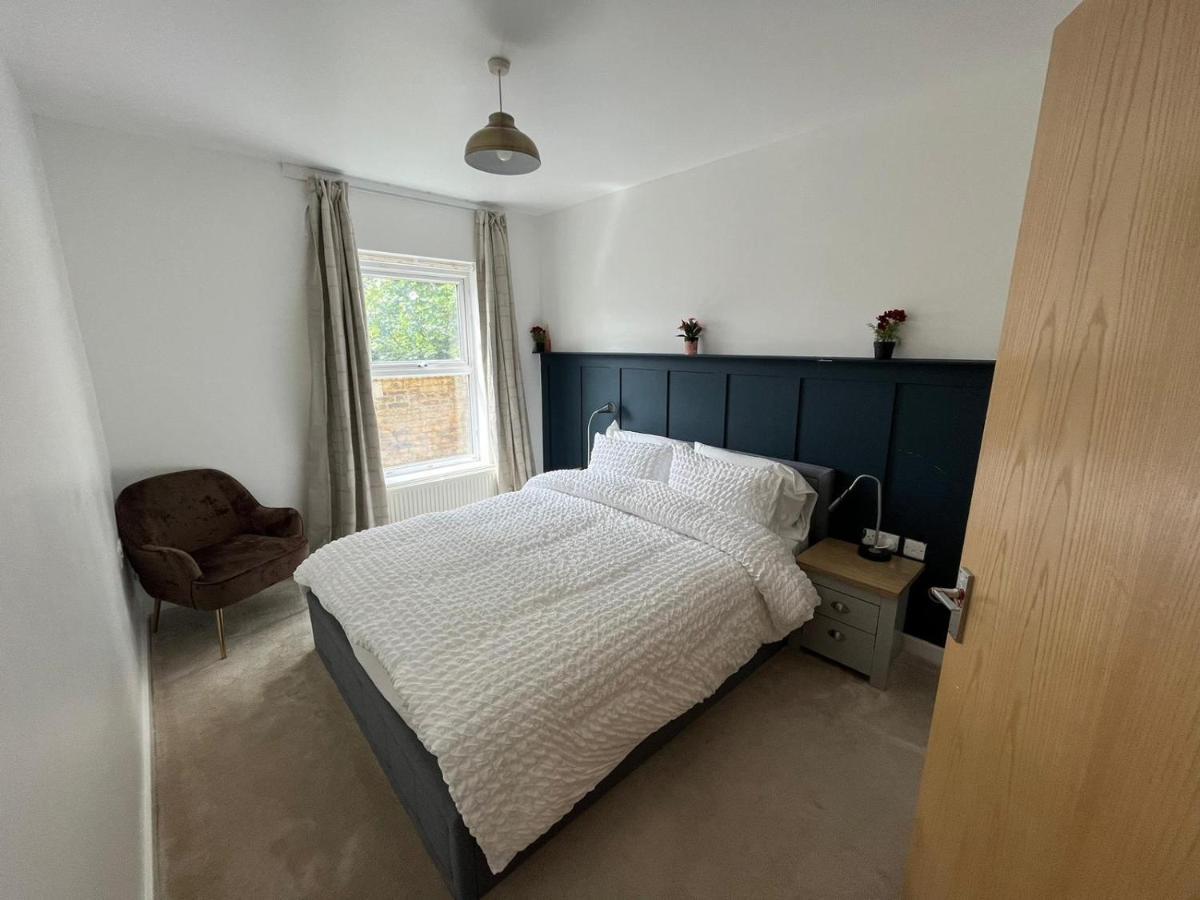 Kent, Dartford Station Apartments Ngoại thất bức ảnh