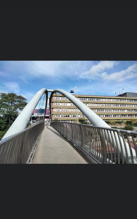 Kent, Dartford Station Apartments Ngoại thất bức ảnh